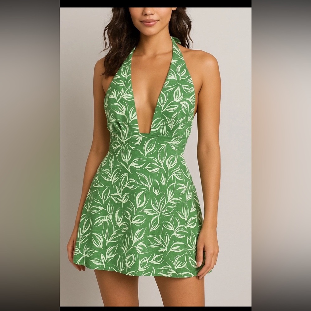 Bright The Label Green White Halter Tropical Dress Deep V-Neck OpenBack Sz L NWT